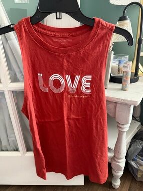 NWT Spiritual Gangster Red LOVE Tee
